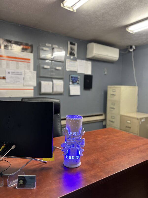 Front office at VNL Truck Repair in Dayton Ohio